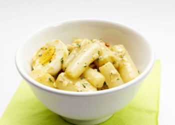 Spargelsalat Spargelsalat Rezeptidee mit Spargel von Erdbeerland Ernst & Funck